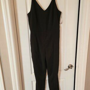 NWT – RW&Co. Jumpsuit. Size 12. Black. Beautiful